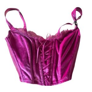Beautiful Victorias Secret Velvet Corset Top size S-DD